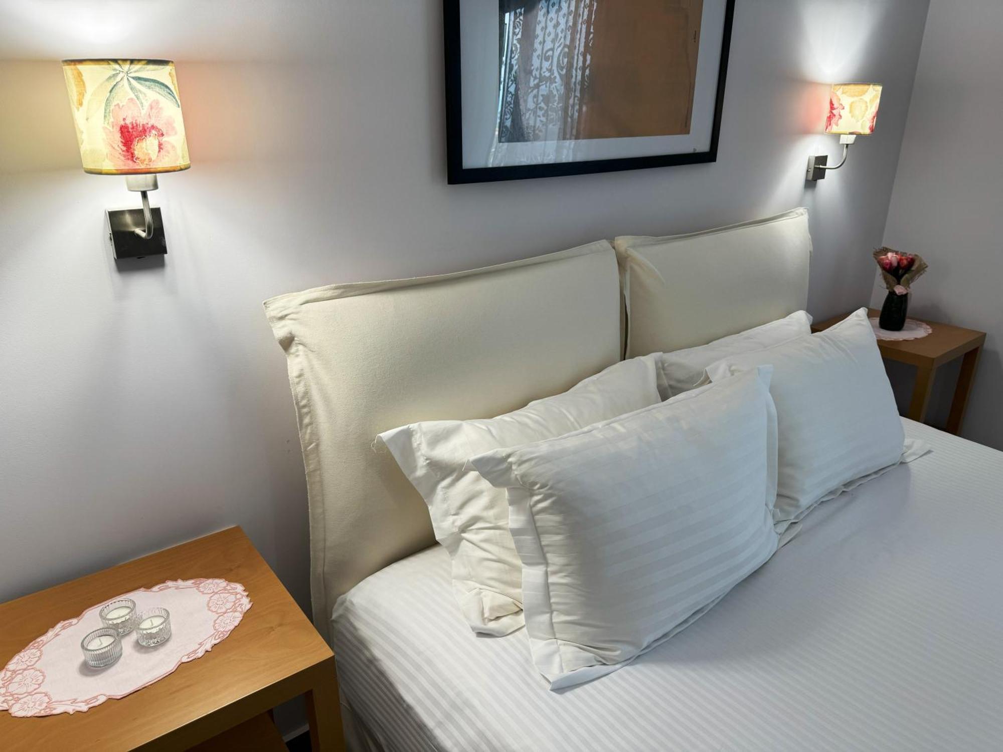 Acra Melia Apartment Palaiontsiflikion Ngoại thất bức ảnh
